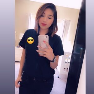 Meet your Posher, Esther